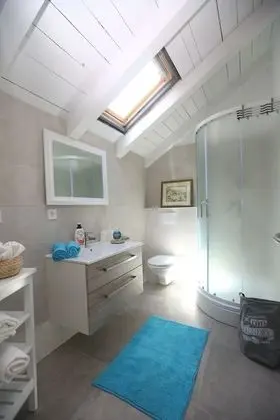 Apart Daire, Havuz Manzaralı