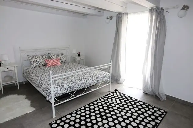 Apart Daire, Teras, Havuz Manzaralı