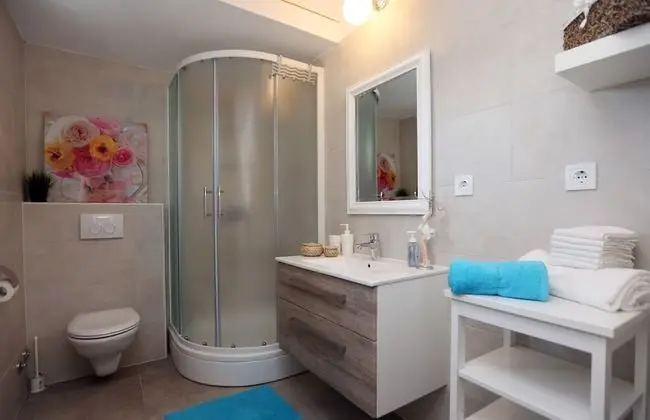 Apart Daire, Teras, Havuz Manzaralı