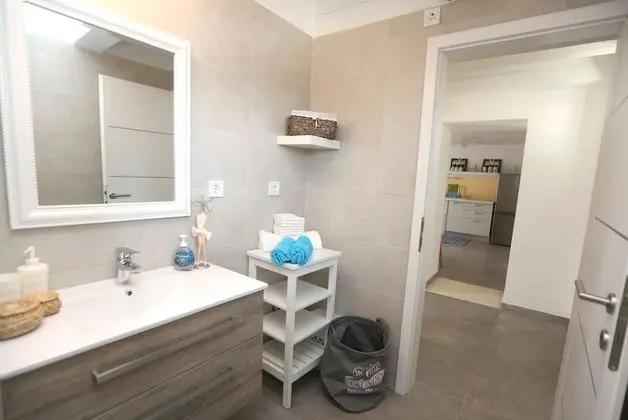 Apart Daire, Teras, Havuz Manzaralı