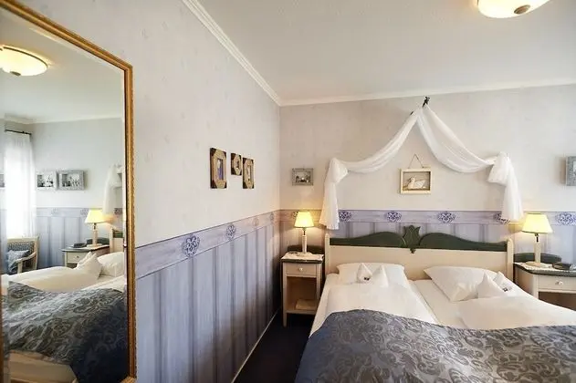 Economy Tek Büyük Yataklı Oda