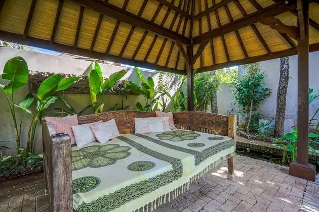 Basic Villa, Birden Çok Yatak