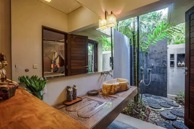 Basic Villa, Birden Çok Yatak