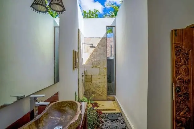 Basic Villa, Birden Çok Yatak