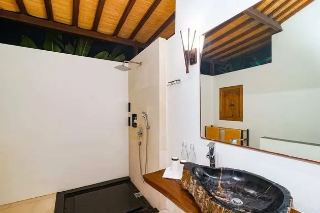 Basic Villa, Birden Çok Yatak
