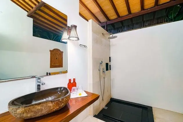 Basic Villa, Birden Çok Yatak