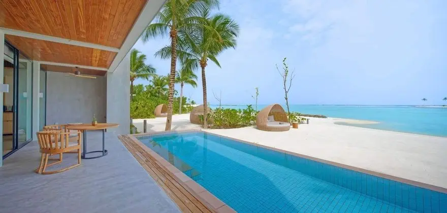 4 Bedroom Beach Villa
