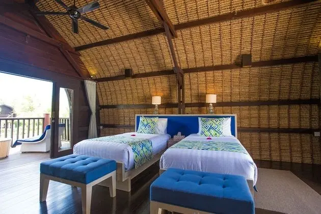 Luxury Villa (Bayuh Sabbha)