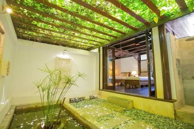 Luxury Villa (Frangipani)
