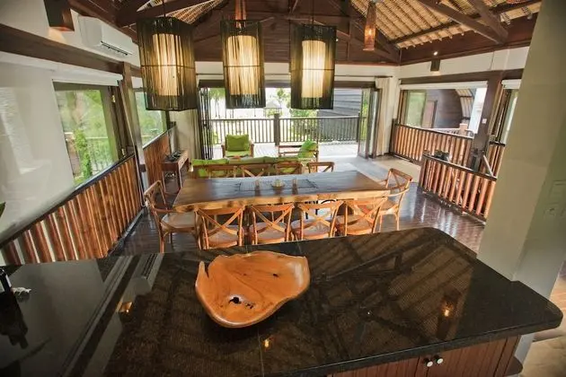 Luxury Villa (Frangipani)