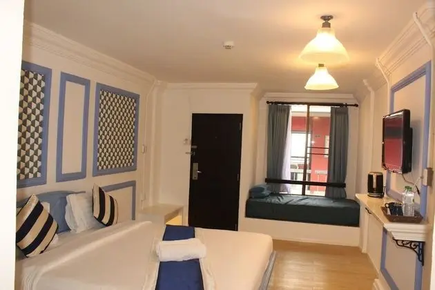 Suite Rooms with Sofa Bed