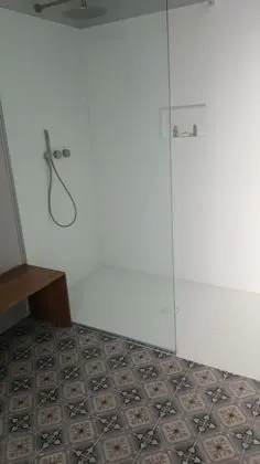 Junior Tek Büyük Yataklı Oda