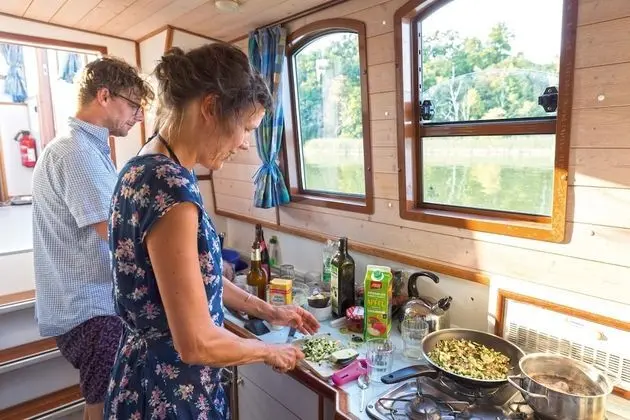 Houseboat - Kormoran 1140