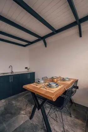 Bungalow, Göl Manzaralı, Isıtmalı Özel Havuzlu