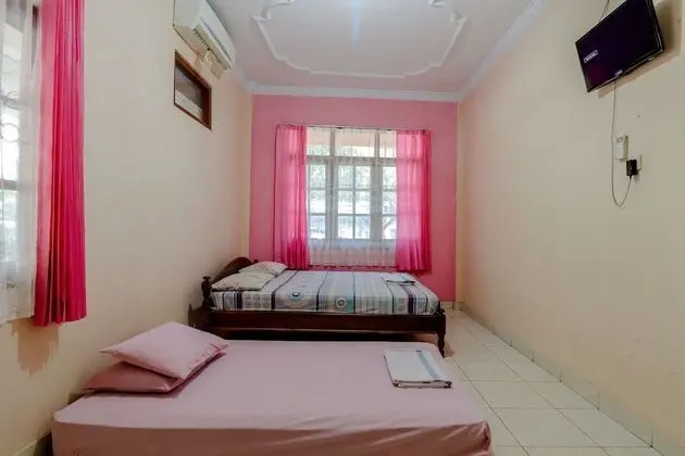 Deluxe Üç Kişilik Oda