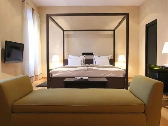 Superior Tek Büyük Yataklı Oda