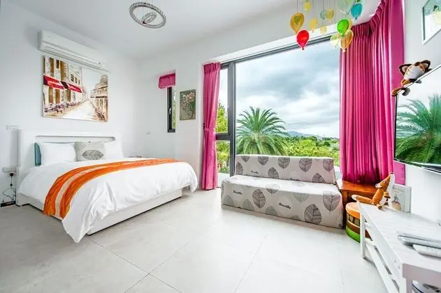 Deluxe Villa
