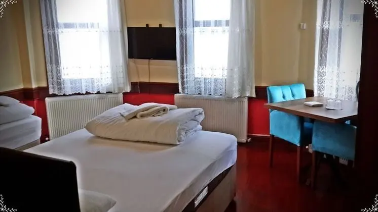 Standard Üç Kişilik Oda