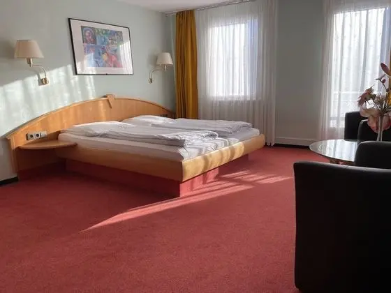 Standard Tek Büyük Yataklı Oda