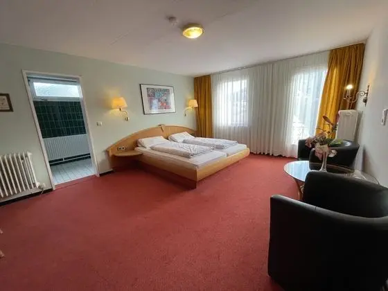 Standard Tek Büyük Yataklı Oda
