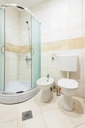 Tek Büyük veya İki Ayrı Yataklı Oda, Deniz Manzaralı