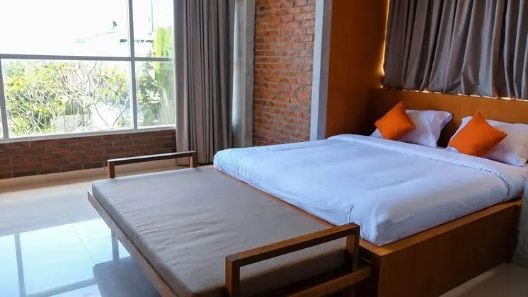 Crimson Ocean View Room