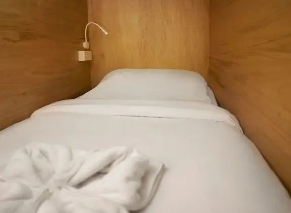12-Bed Mixed Dormitory