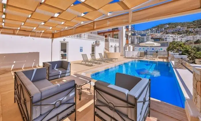 Özel Havuzlu Villa, Deniz ve Dağ Manzaralı, Şömineli ve Balkonlu