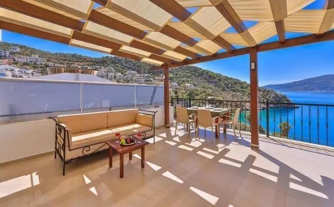 Penthouse İki Yatak Odalı, Deniz ve Dağ Manzaralı, Teraslı