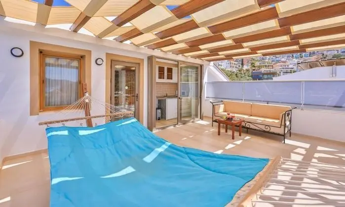 Penthouse İki Yatak Odalı, Deniz ve Dağ Manzaralı, Teraslı