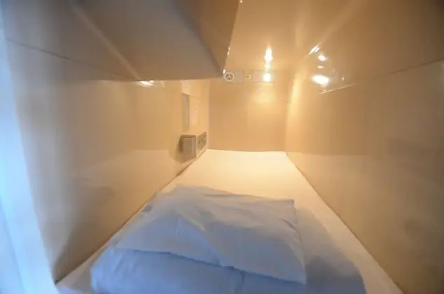 Standard Oda, 1 Tek Kişilik Yatak (Capsule, Lower Bed)