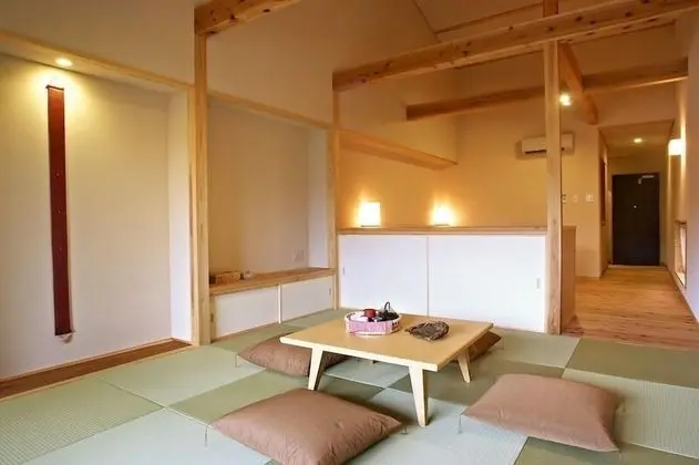 İki Ayrı Yataklı Oda (with Tatami Area)