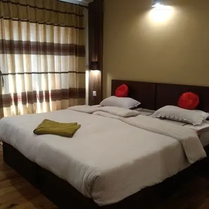 Standard Tek Büyük veya İki Ayrı Yataklı Oda