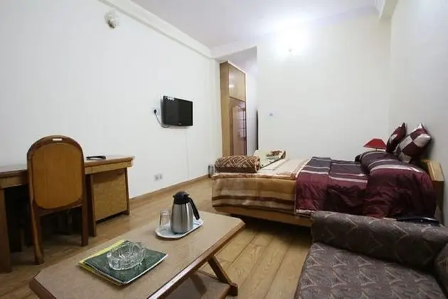 Deluxe Tek Büyük Yataklı Oda