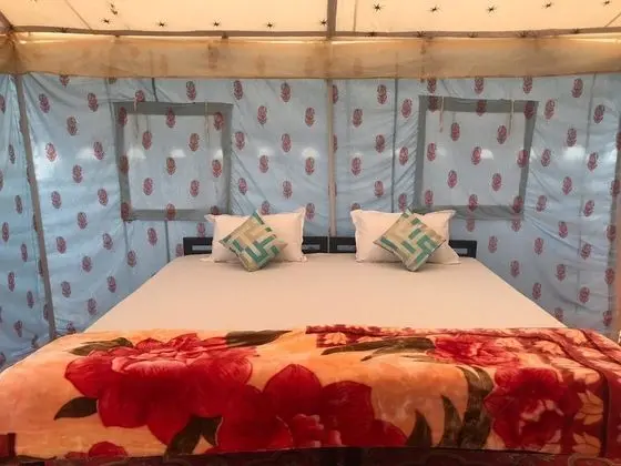 Kır Evi, 2 Tek Kişilik Yatak, Sigara İçilmez