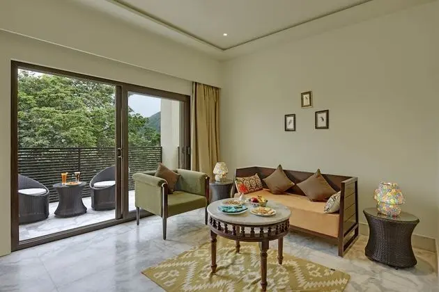 Suite Room