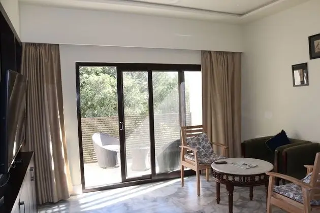 Suite Room