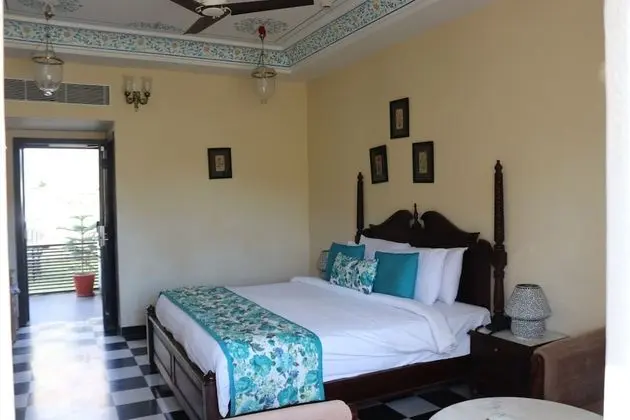 Superior Room with Balcony