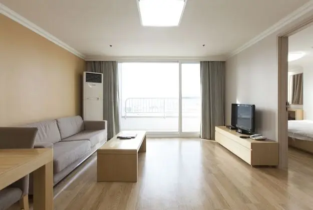[Breakfast & Sauna PKG] Suite Deluxe: Breakfast and Sauna for 2