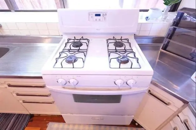 Ev, Birden Çok Yatak Odası (8 Bedrooms)