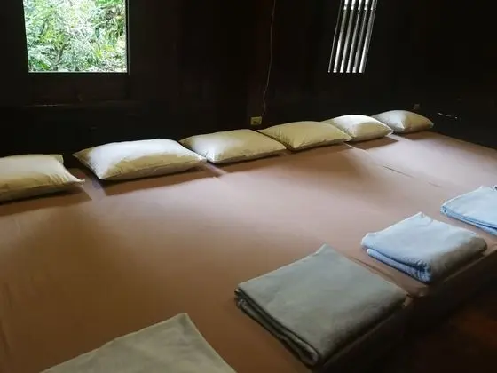 Family Room for 6 People