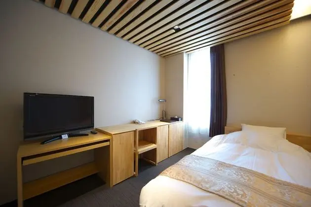 Tek Kişilik Oda, Sigara İçilmez (Standard Kaiseki)