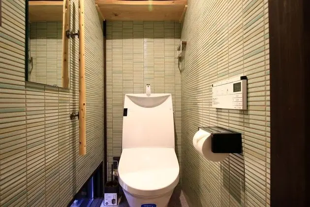 Traditional Ev, Özel Banyo