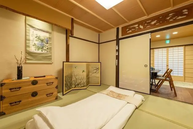 Traditional Villa (Independent)
