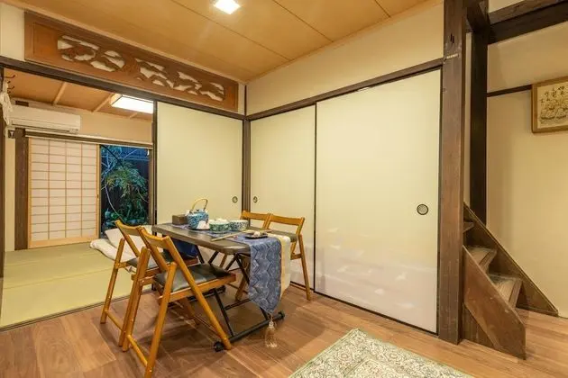 Traditional Villa (Independent)