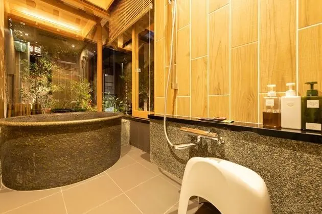 Traditional Villa (Independent)