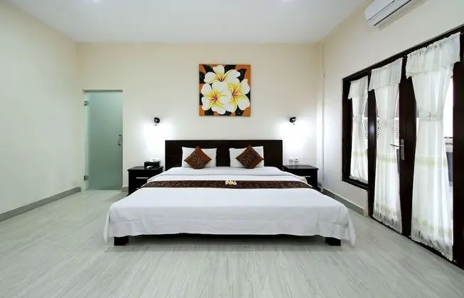 Deluxe Three Bedrooms Villa