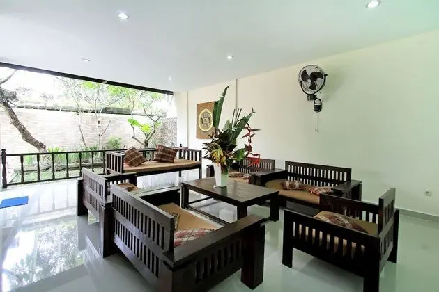 Deluxe Three Bedrooms Villa