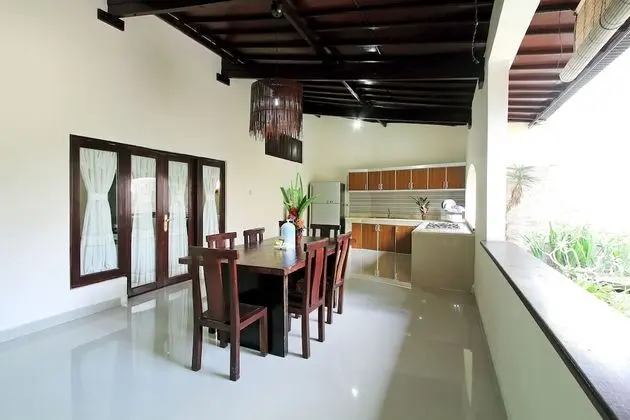 Deluxe Three Bedrooms Villa