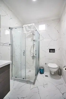 Standard Tek Büyük veya İki Ayrı Yataklı Oda, 1 Çift Kişilik Yatak